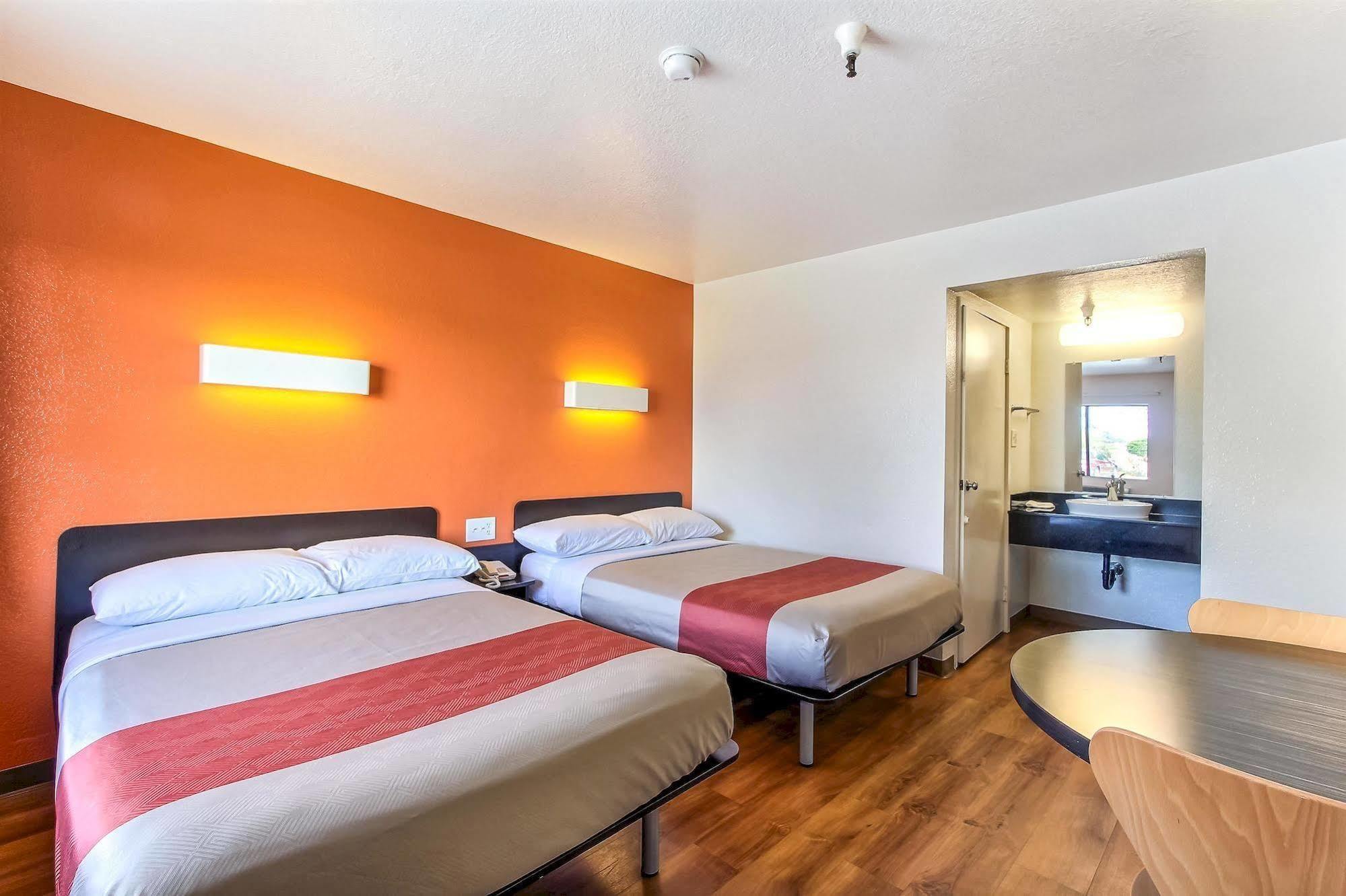 Motel 6-Watsonville, Ca - Monterey Area Dış mekan fotoğraf